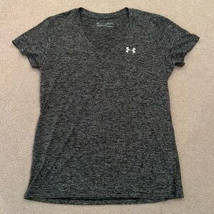 Women’s Under Armour T- shirt